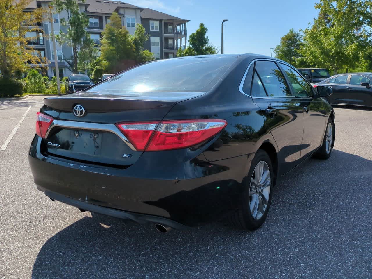 Thumbnail: 2016 Toyota Camry - 6