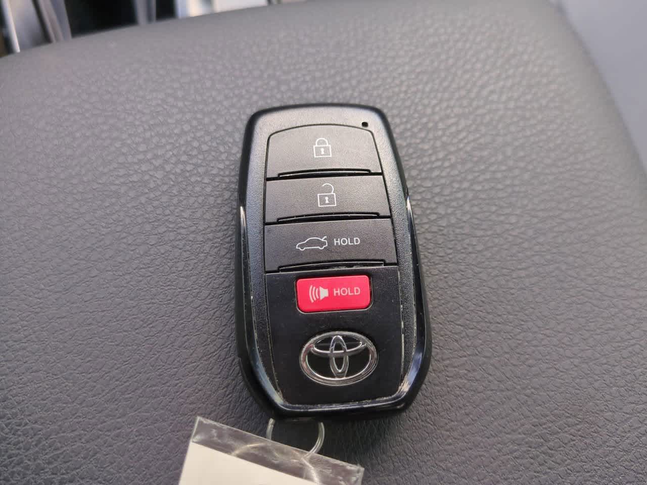 Thumbnail: 2025 Toyota Camry - 27