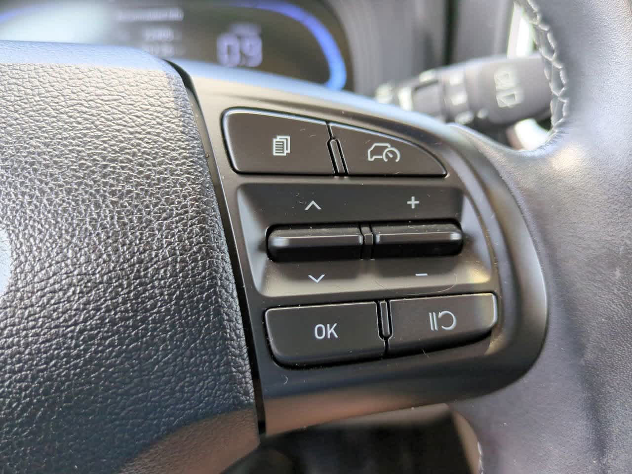 Thumbnail: 2025 Hyundai Venue - 24