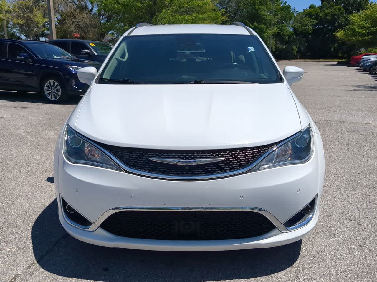2018 Chrysler Pacifica Touring 9