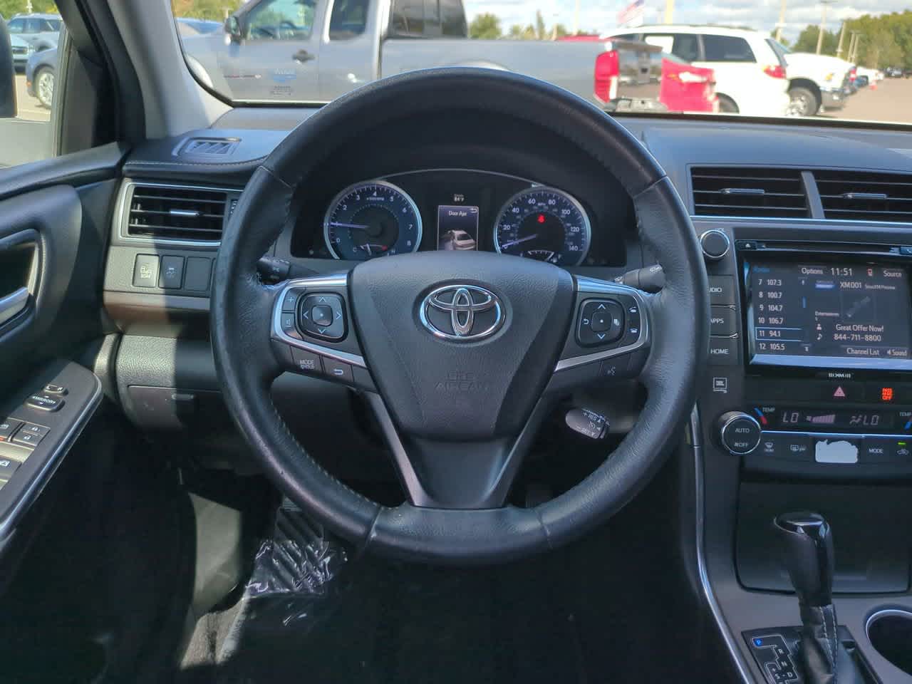 Thumbnail: 2017 Toyota Camry - 15