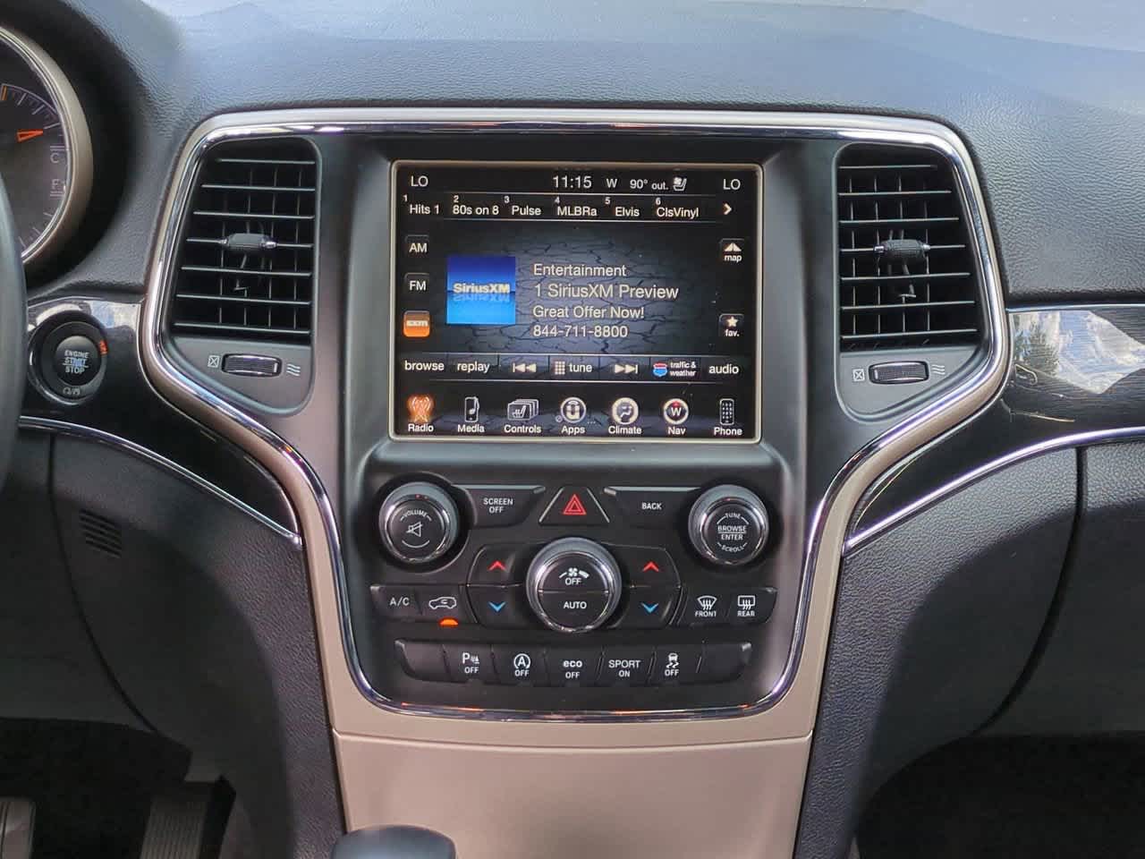 Thumbnail: 2017 Jeep Grand Cherokee - 17