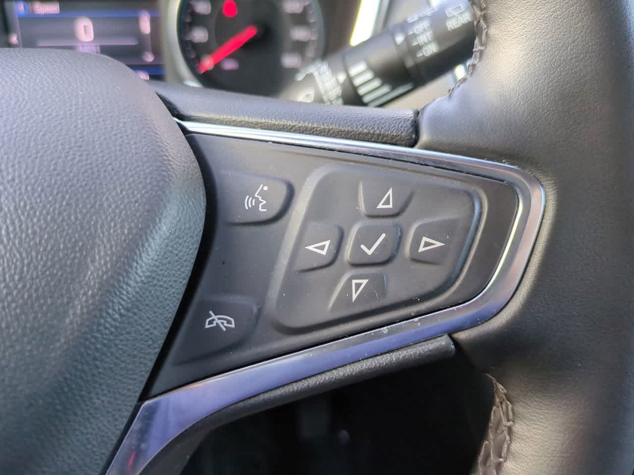 Thumbnail: 2024 Chevrolet Equinox - 23