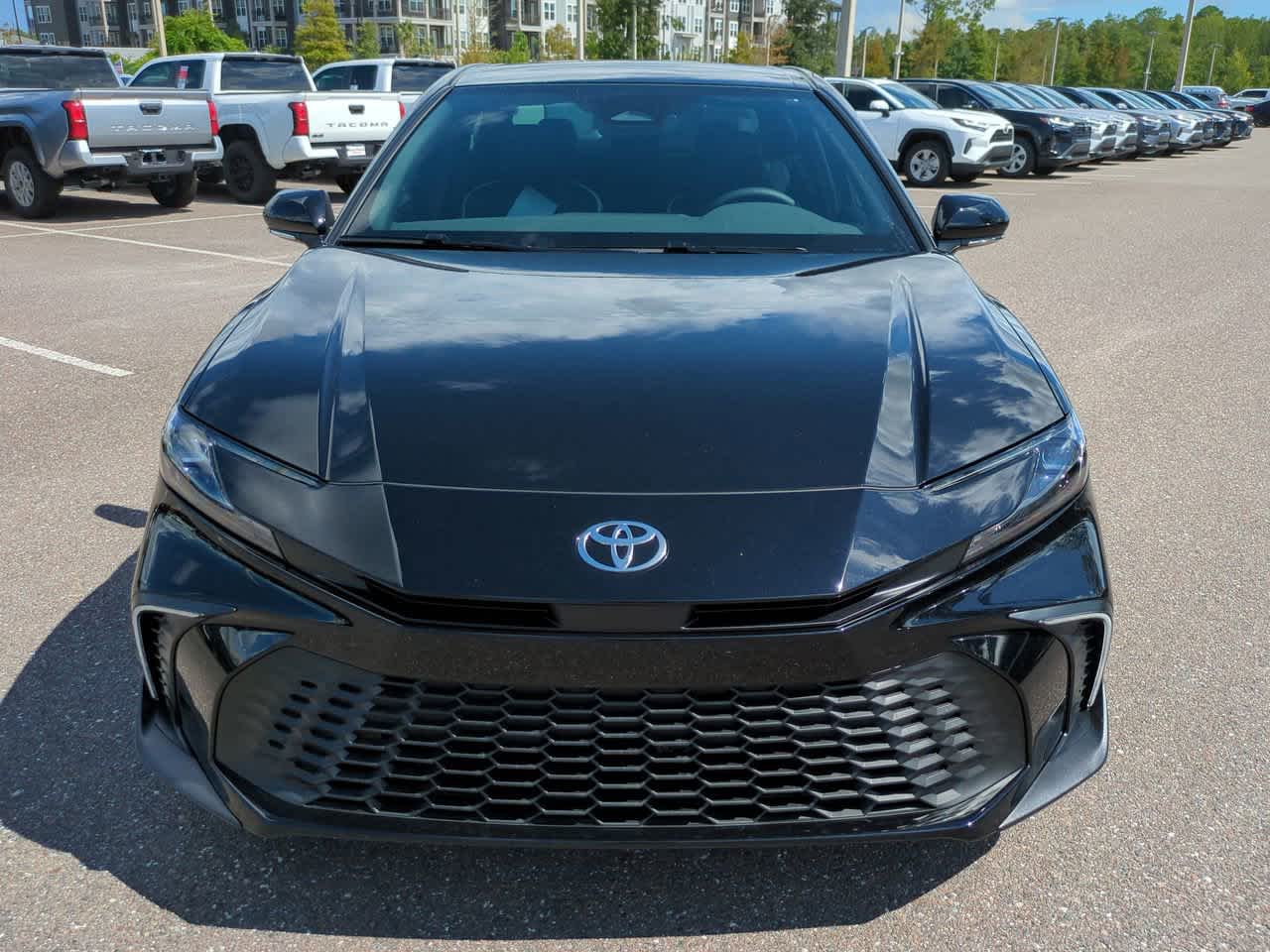 Thumbnail: 2025 Toyota Camry - 9
