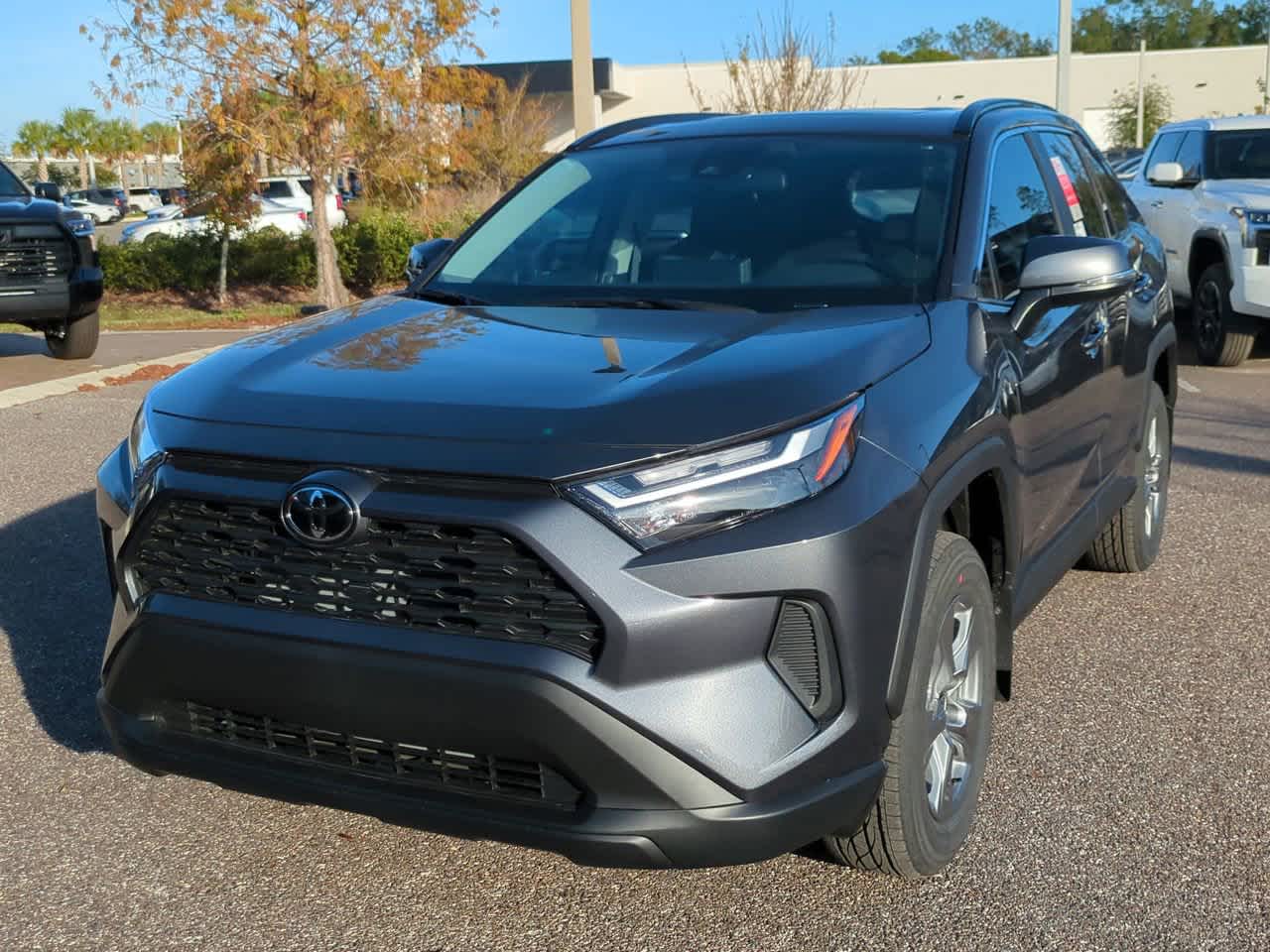 Thumbnail: 2025 Toyota RAV4 - 2