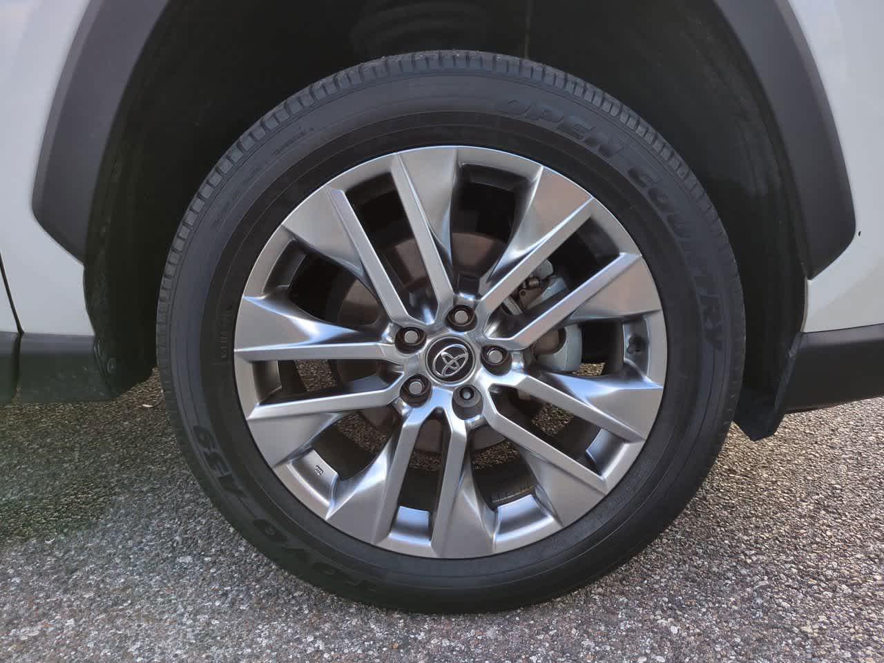 Thumbnail: 2021 Toyota RAV4 - 11