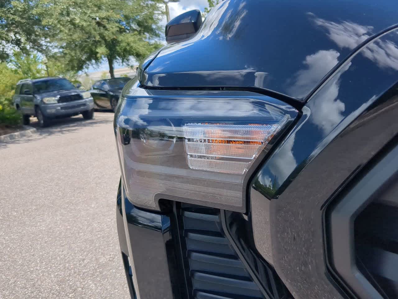 Thumbnail: 2025 Toyota Tacoma - 10