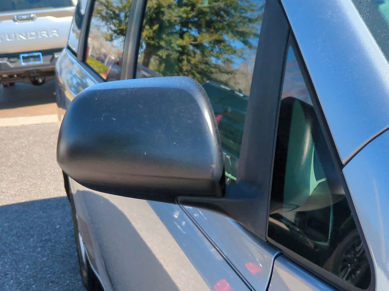 Thumbnail: 2014 Toyota Sienna - 12