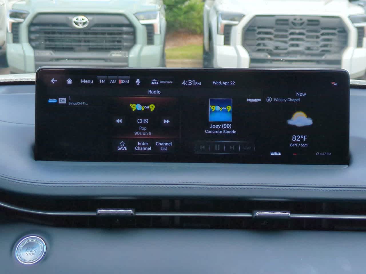 Thumbnail: 2023 Genesis GV70 - 17