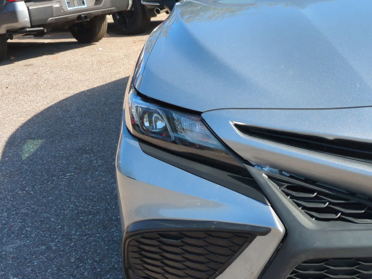 Thumbnail: 2022 Toyota Camry - 10