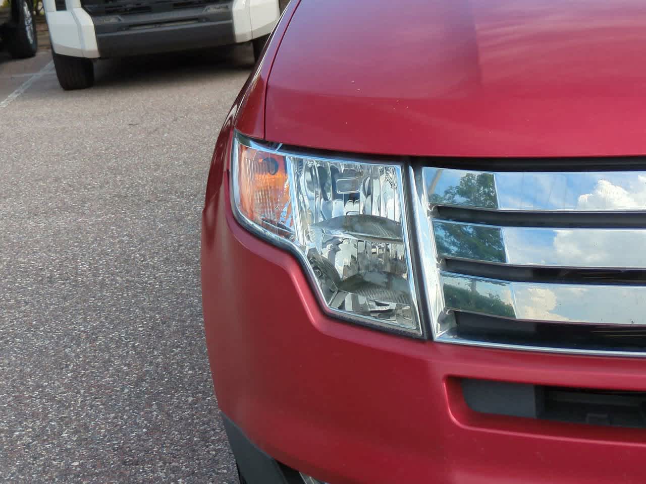Thumbnail: 2010 Ford Edge - 10