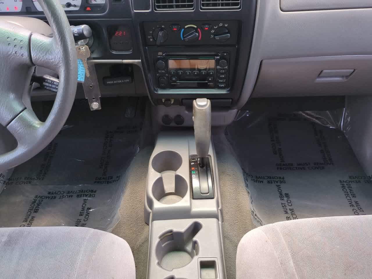 Thumbnail: 2002 Toyota Tacoma - 18