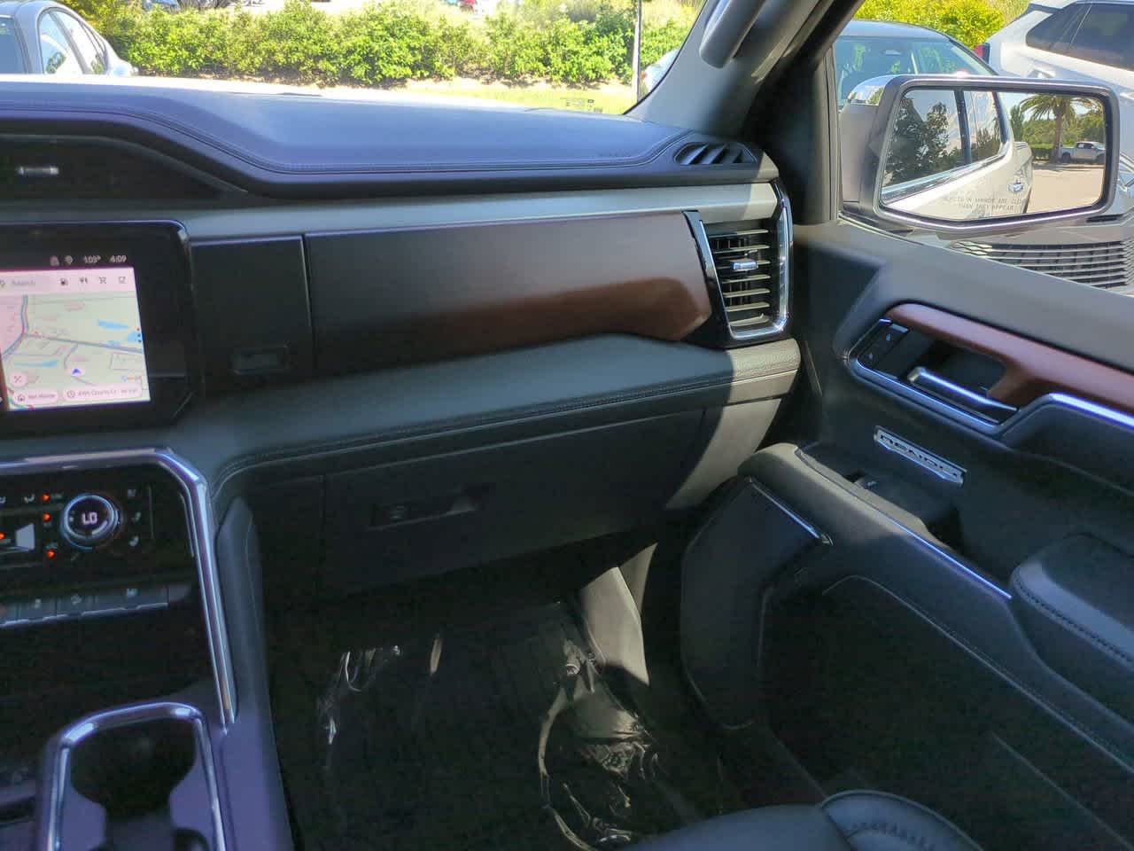 Thumbnail: 2023 GMC Sierra 1500 - 16