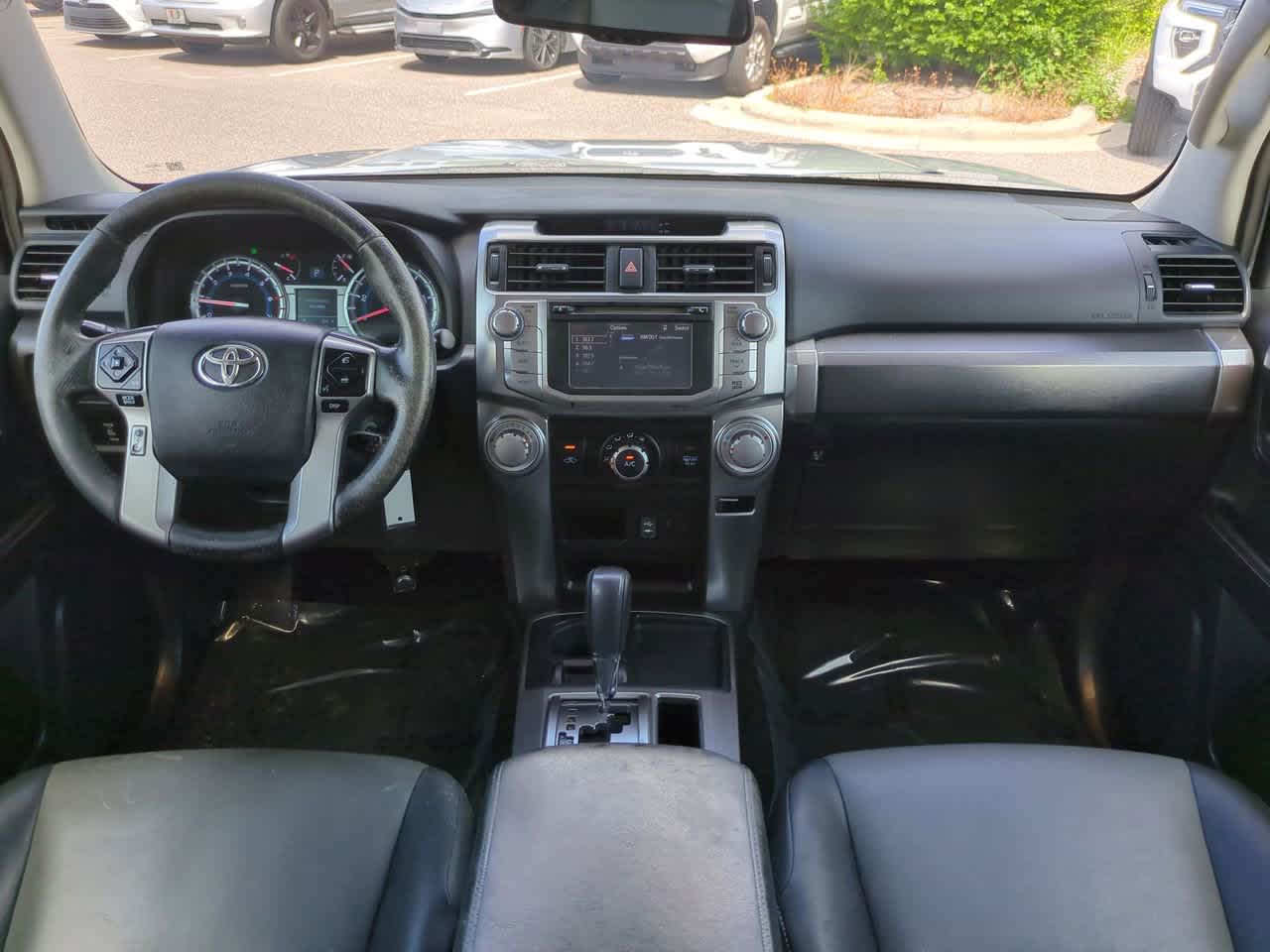 Thumbnail: 2014 Toyota 4Runner - 14