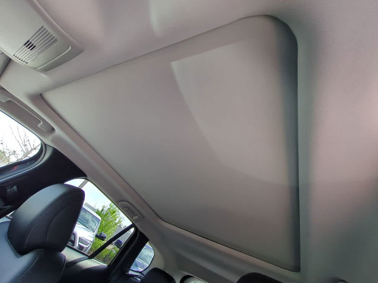 Thumbnail: 2025 Mazda CX-50 - 19