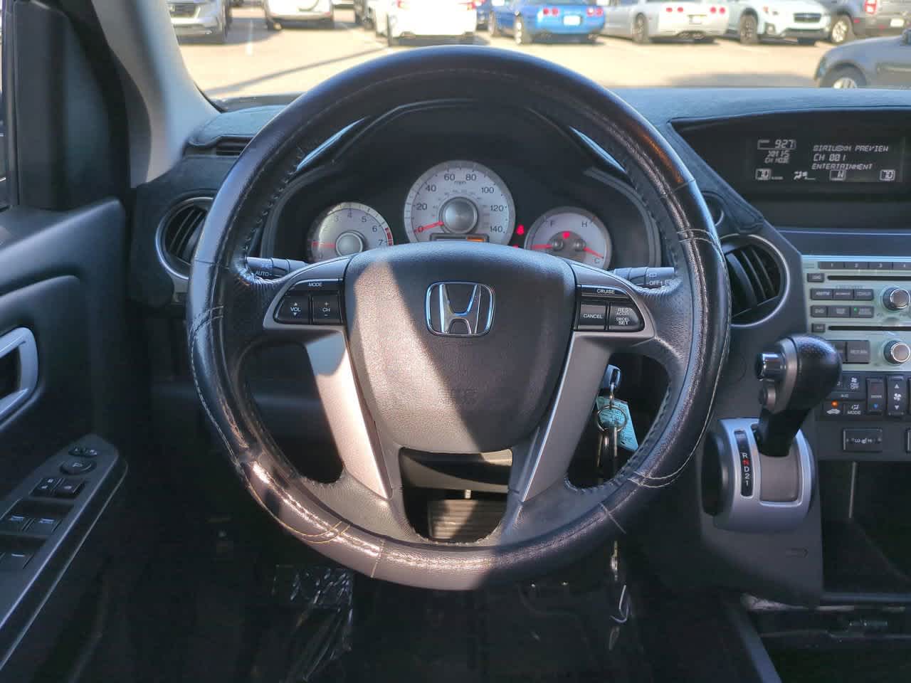 Thumbnail: 2011 Honda Pilot - 16