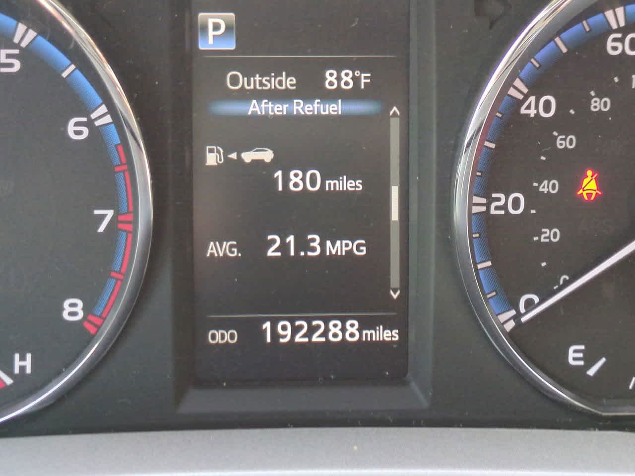Thumbnail: 2016 Toyota RAV4 - 25