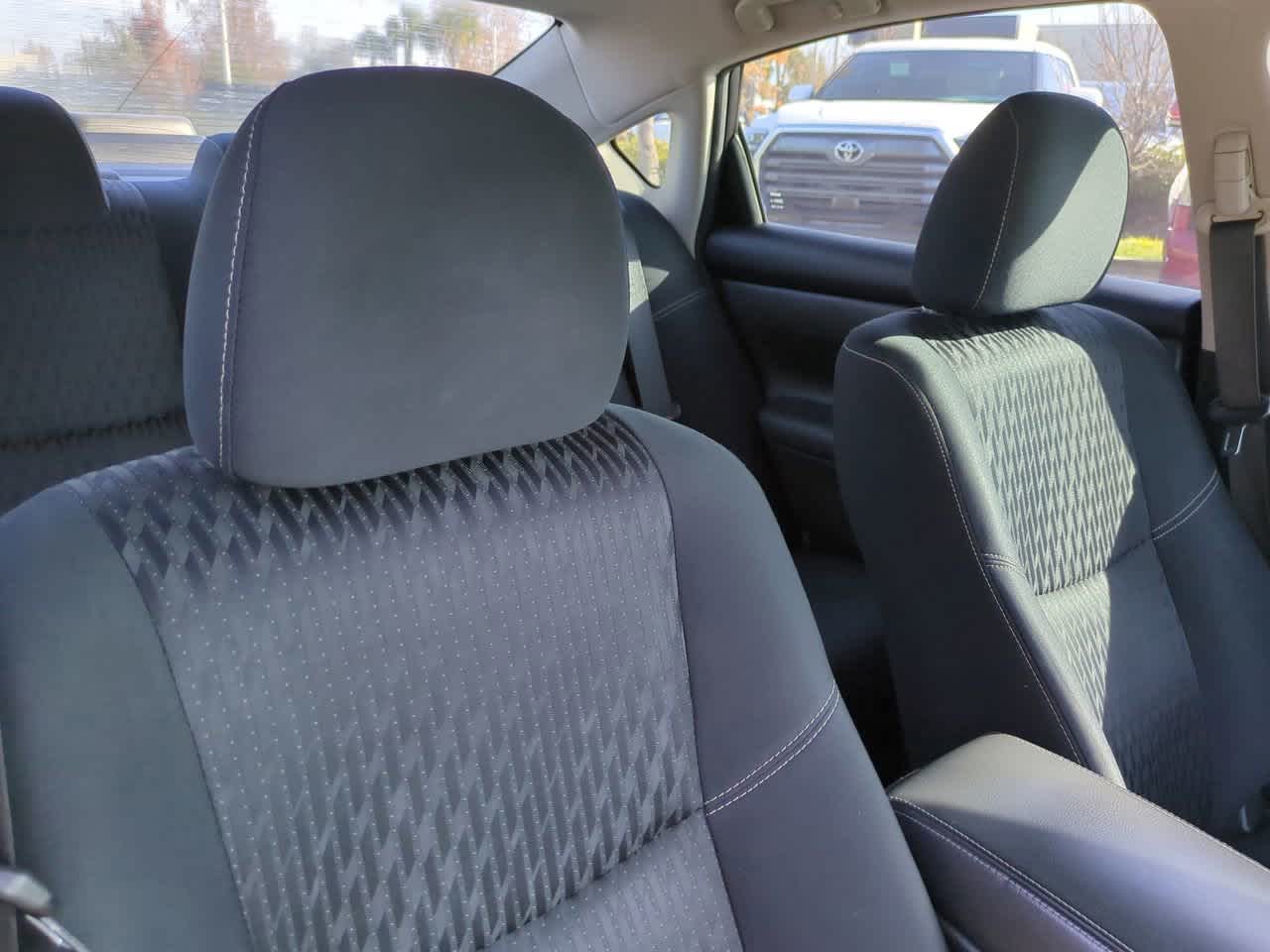 Thumbnail: 2017 Nissan Altima - 7