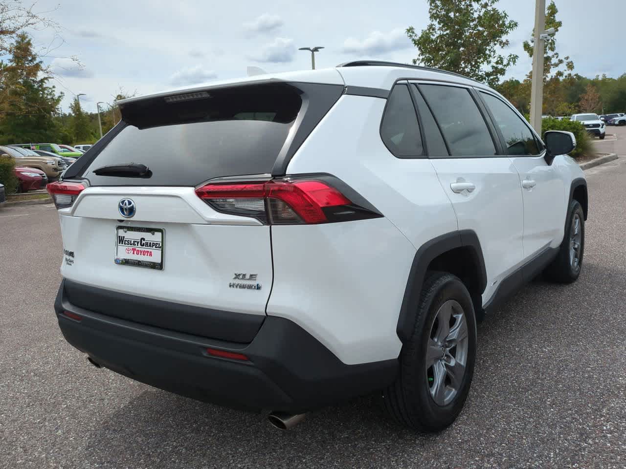 Thumbnail: 2022 Toyota RAV4 - 6