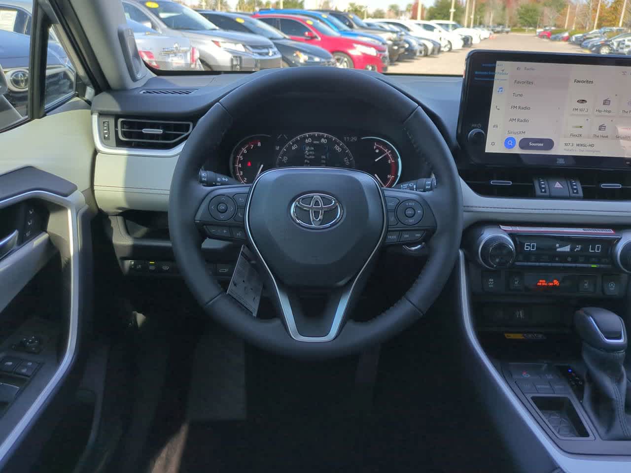 Thumbnail: 2025 Toyota RAV4 - 15