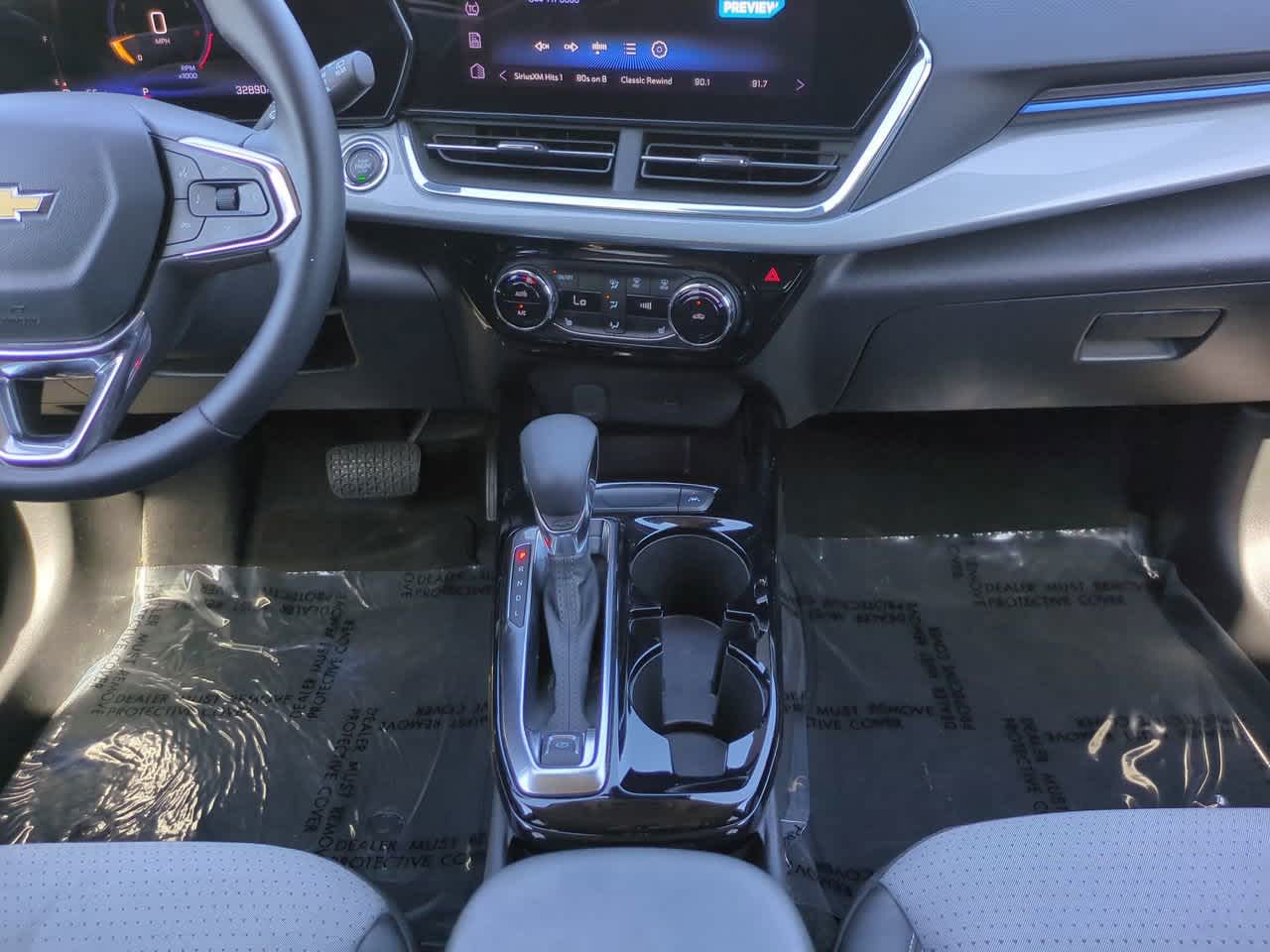 Thumbnail: 2025 Chevrolet Trax - 18