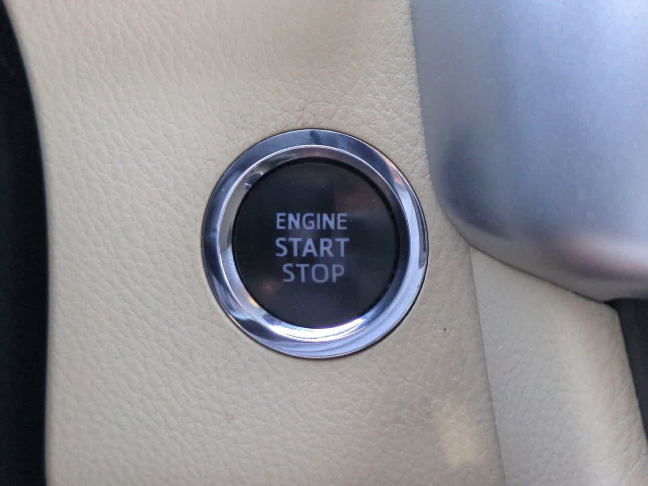 Thumbnail: 2017 Toyota Highlander - 29