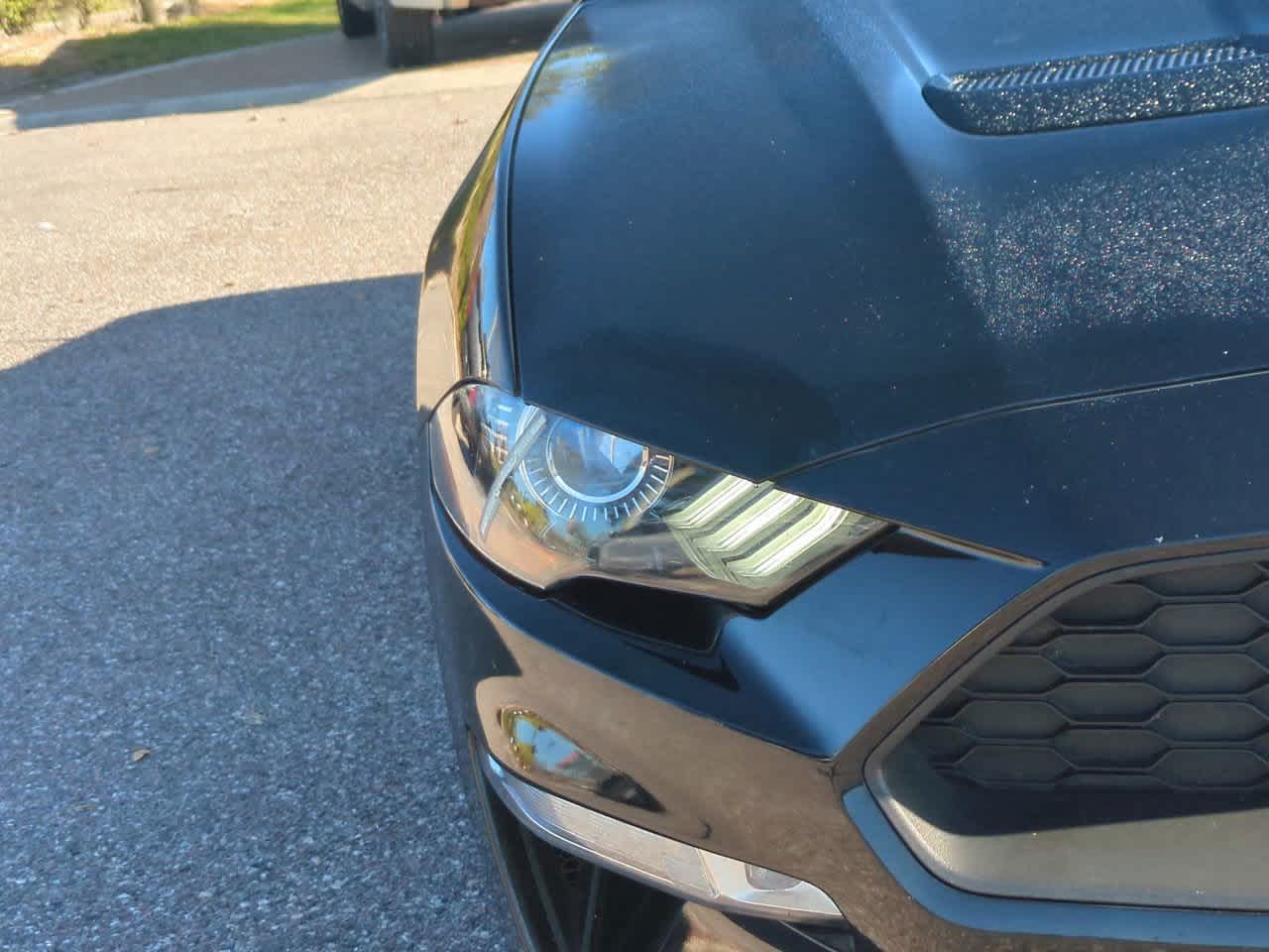 Thumbnail: 2018 Ford Mustang - 10