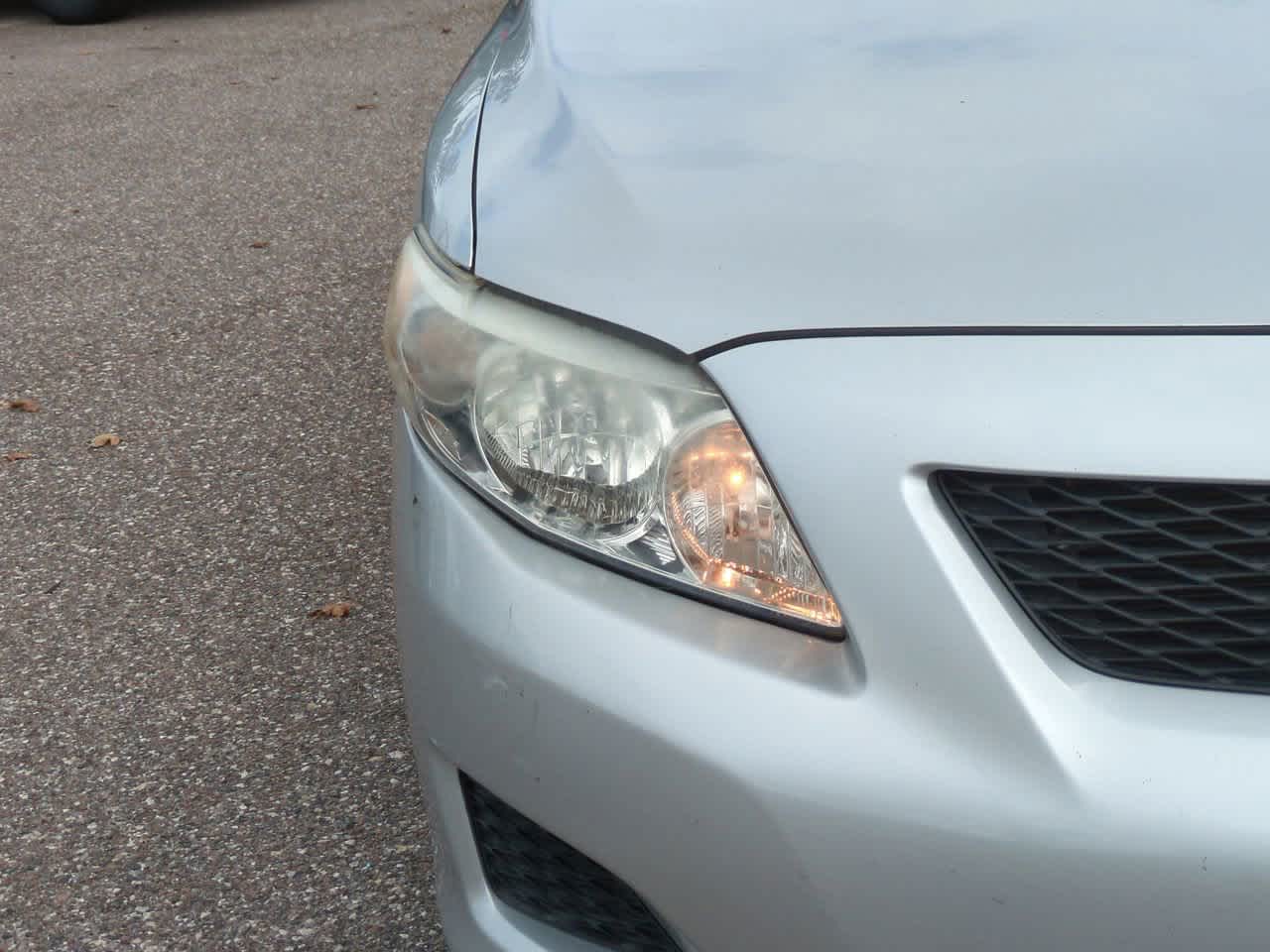 Thumbnail: 2009 Toyota Corolla - 10