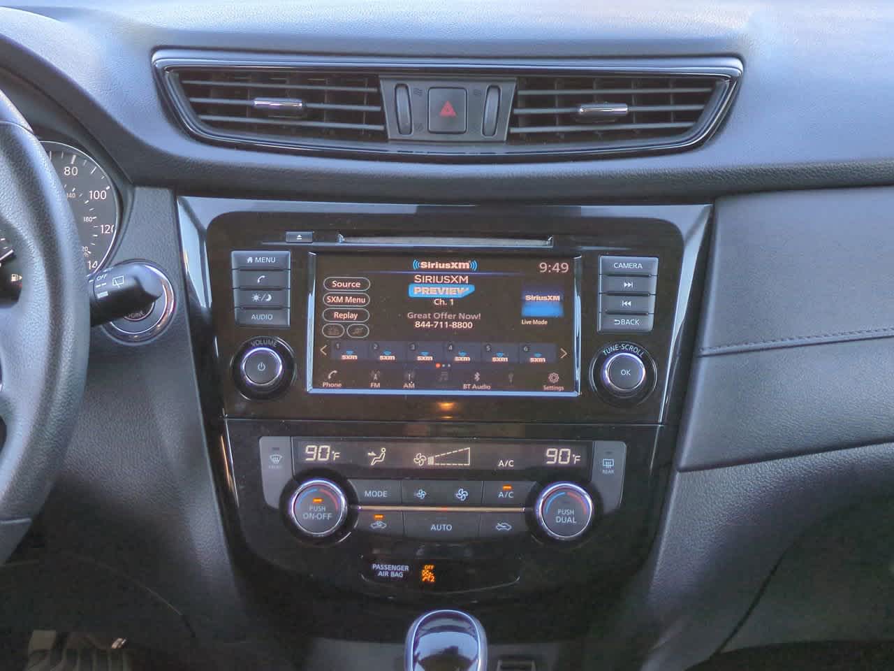 Thumbnail: 2019 Nissan Rogue - 17