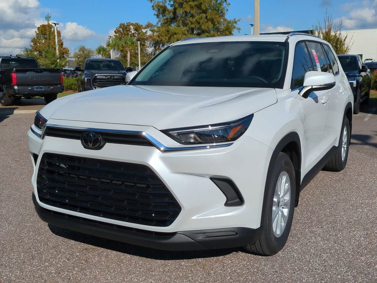 Thumbnail: 2026 Toyota Grand Highlander - 2