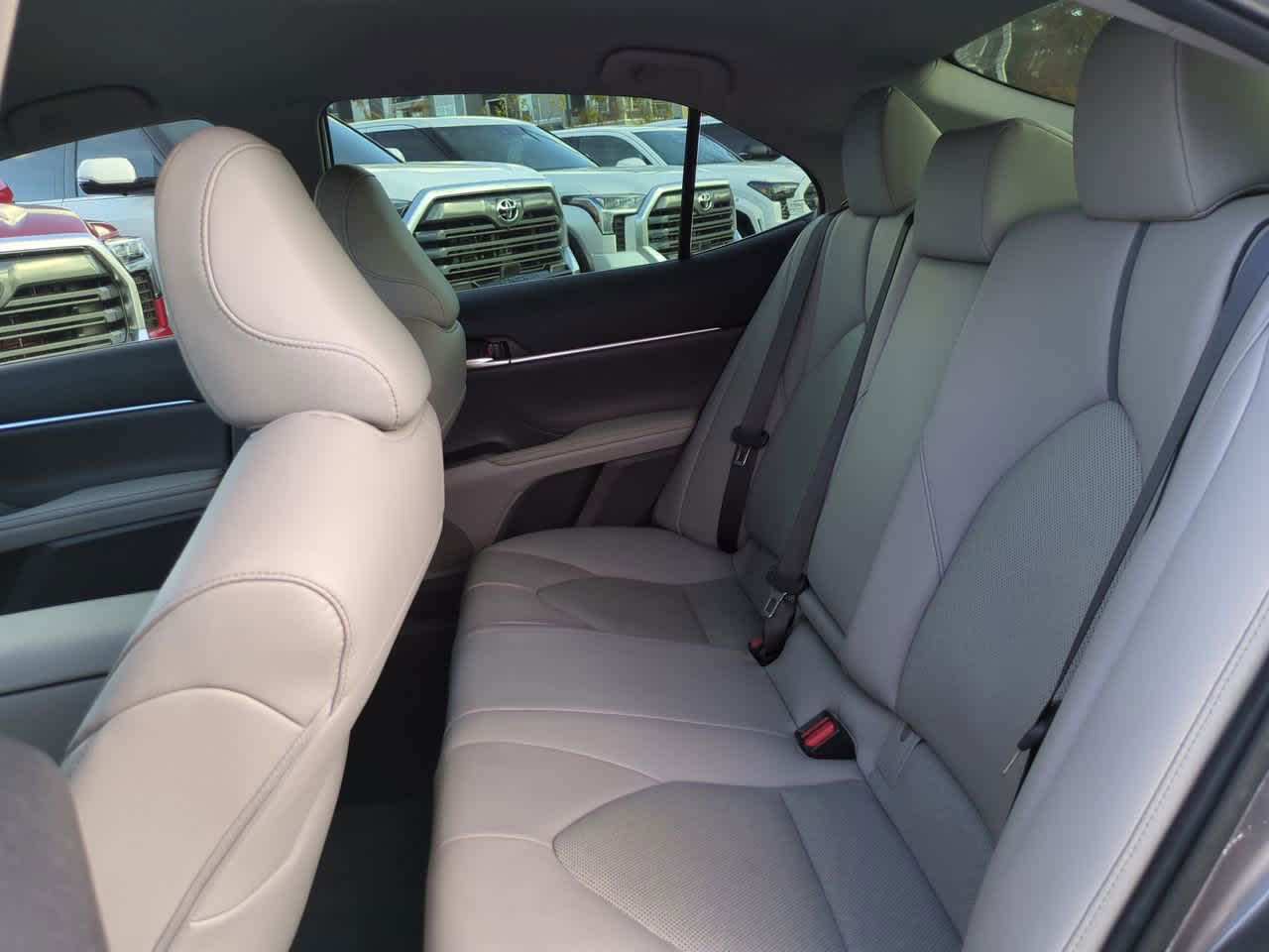 Thumbnail: 2021 Toyota Camry - 13