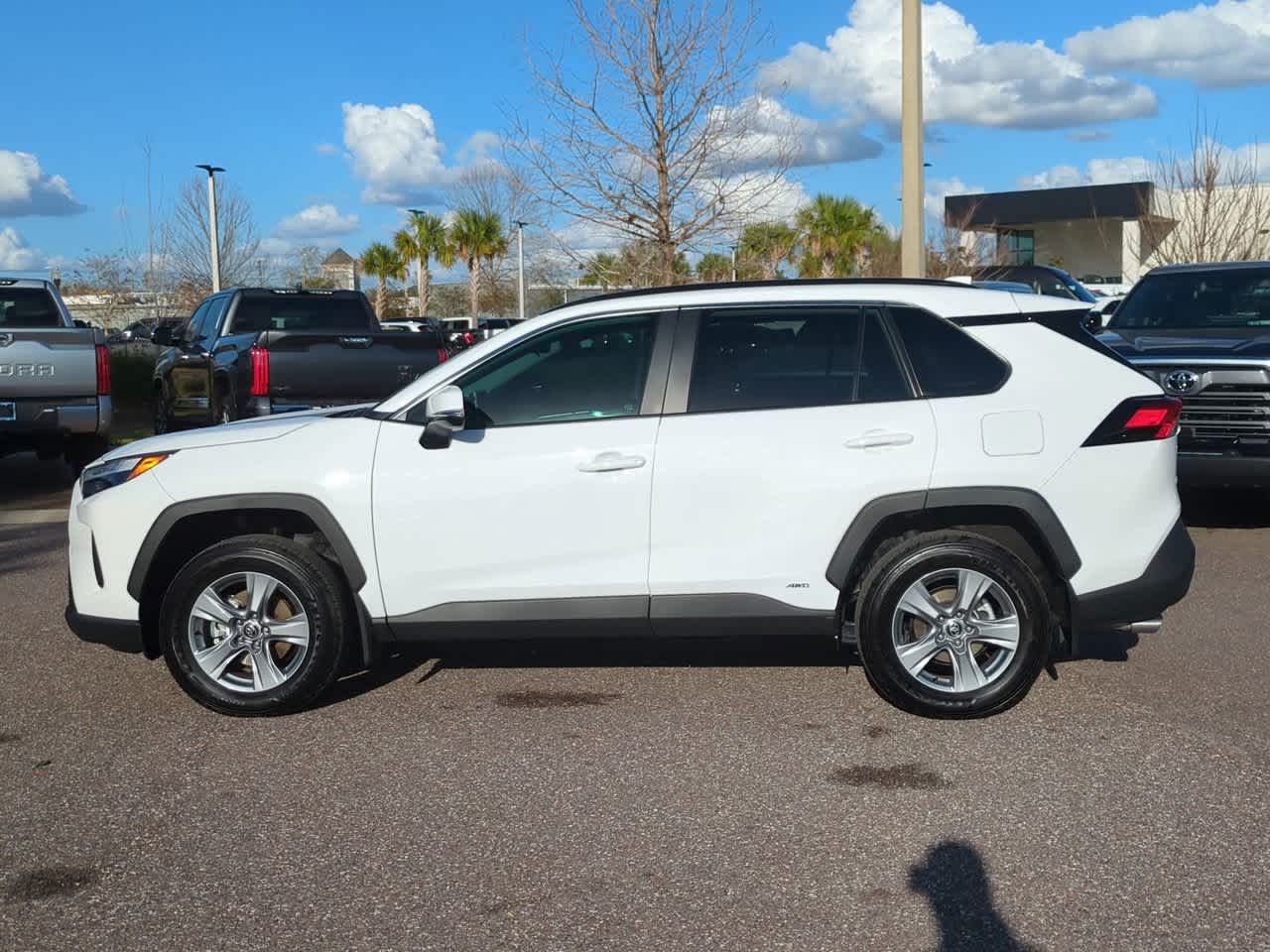 Thumbnail: 2025 Toyota RAV4 - 3