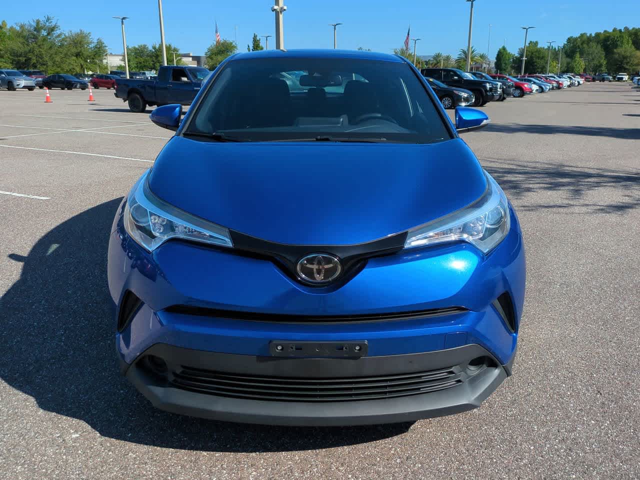 Thumbnail: 2018 Toyota C-HR - 9