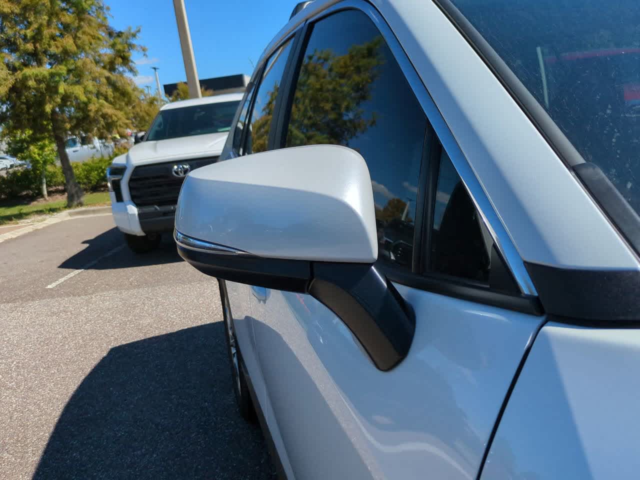 Thumbnail: 2025 Toyota RAV4 - 12