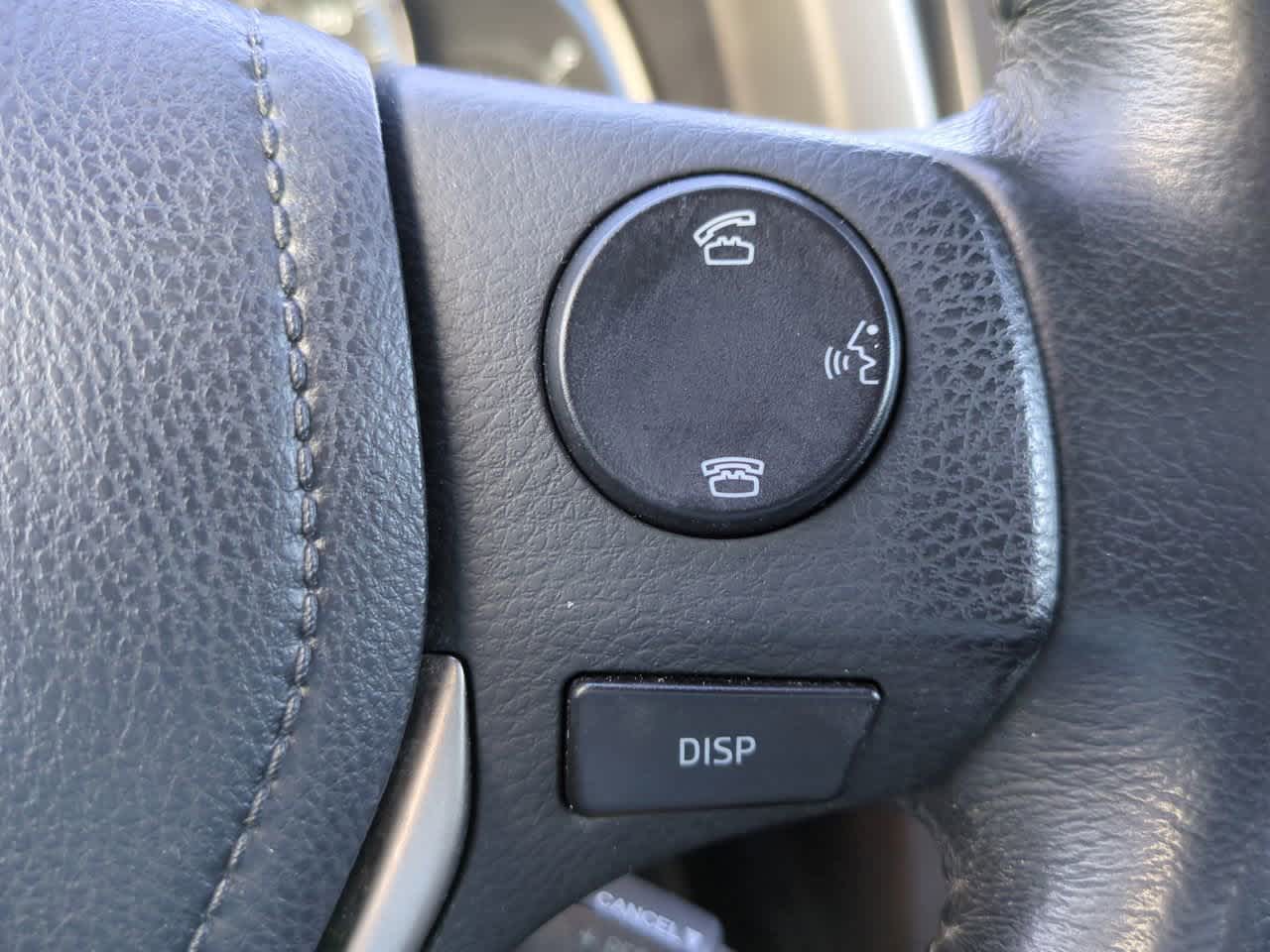 Thumbnail: 2014 Toyota RAV4 - 25