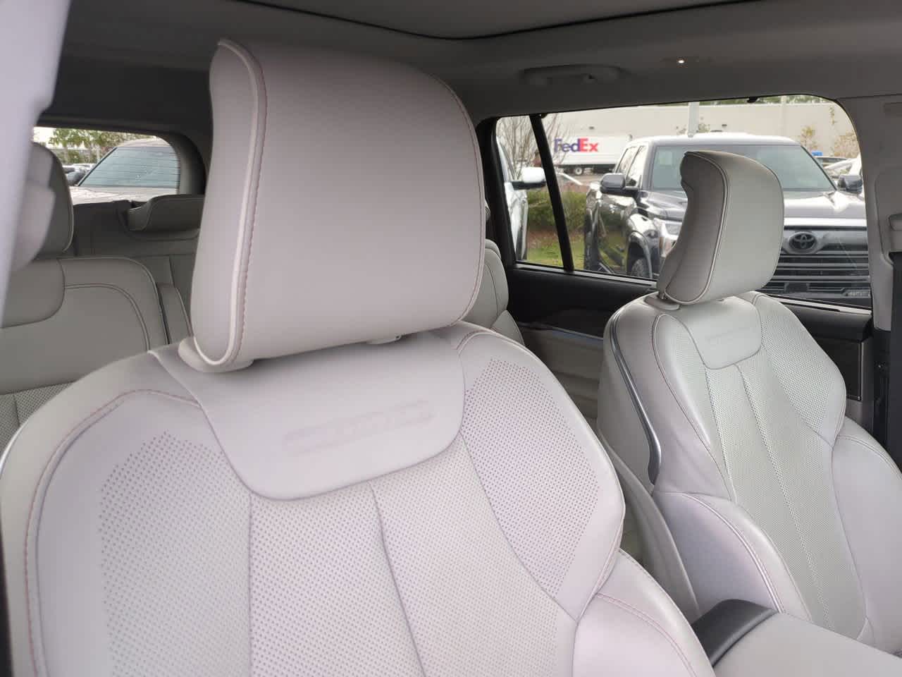 Thumbnail: 2021 Jeep Grand Cherokee L - 7