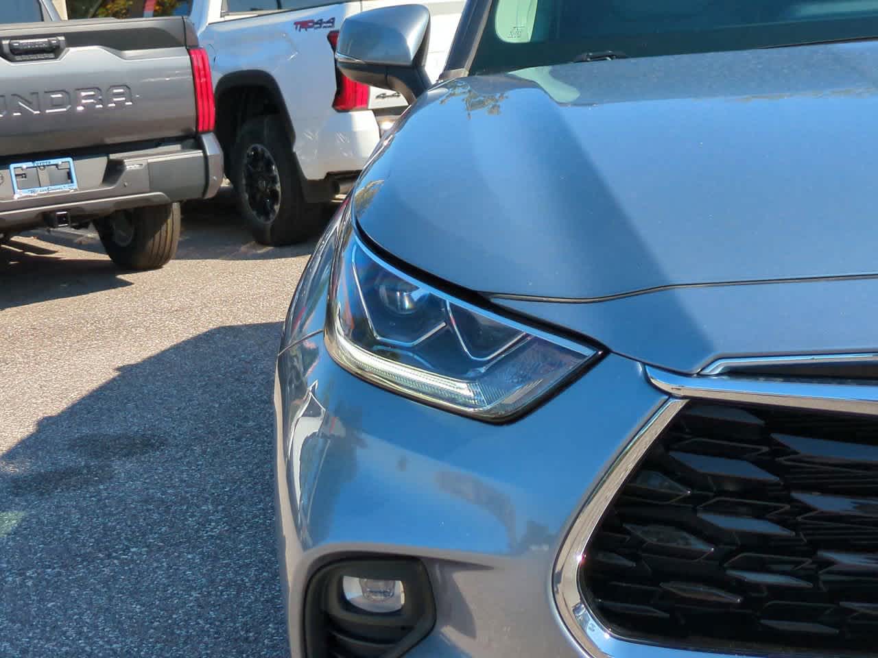 Thumbnail: 2021 Toyota Highlander - 10