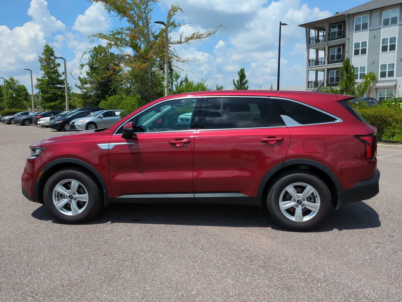 2023 Kia Sorento LX 3