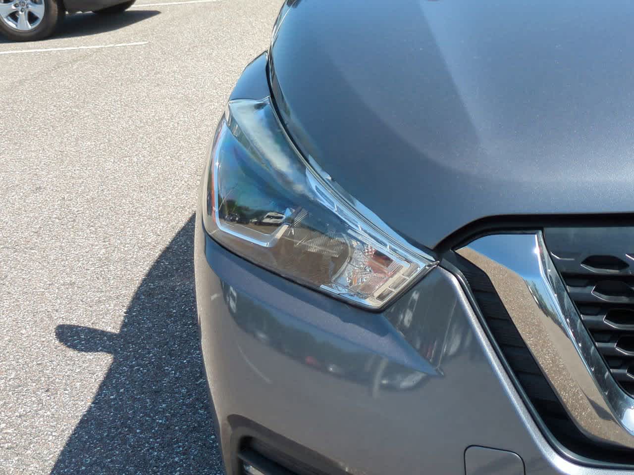 Thumbnail: 2018 Nissan Kicks - 10