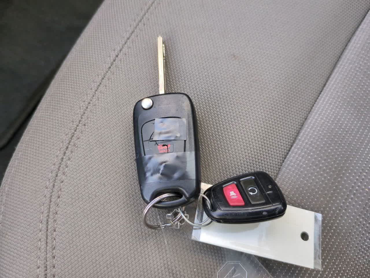 Thumbnail: 2013 Kia Sportage - 18