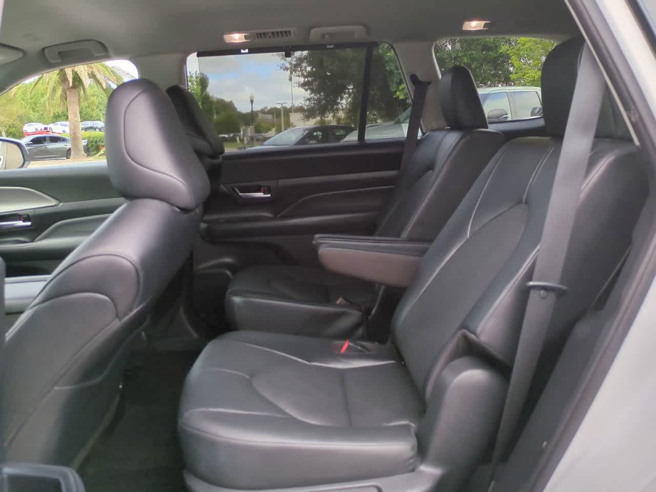 Thumbnail: 2024 Toyota Grand Highlander - 14