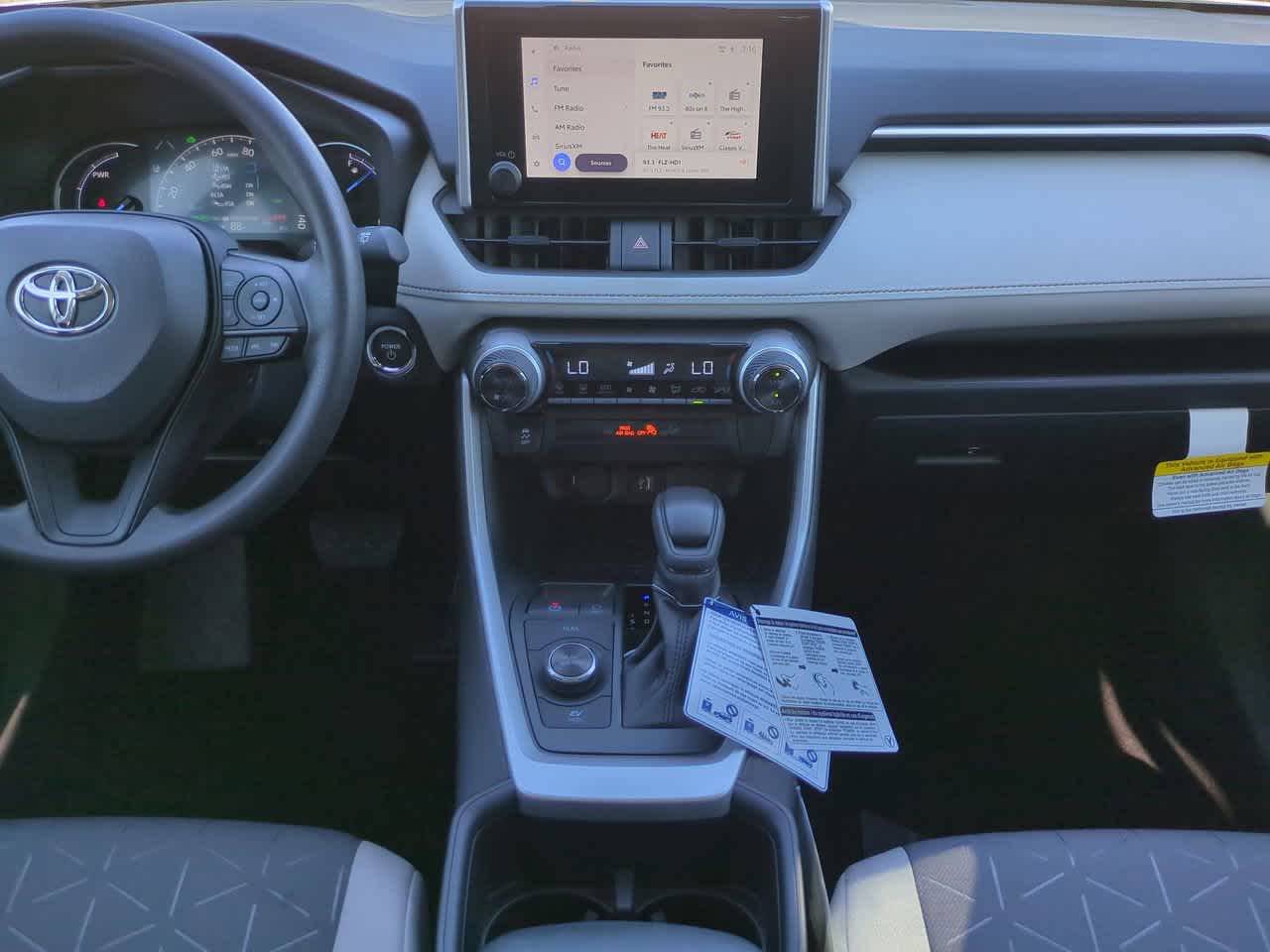 Thumbnail: 2025 Toyota RAV4 - 18