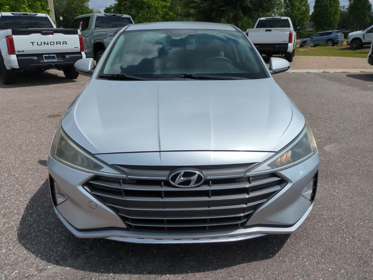 Thumbnail: 2019 Hyundai Elantra - 9