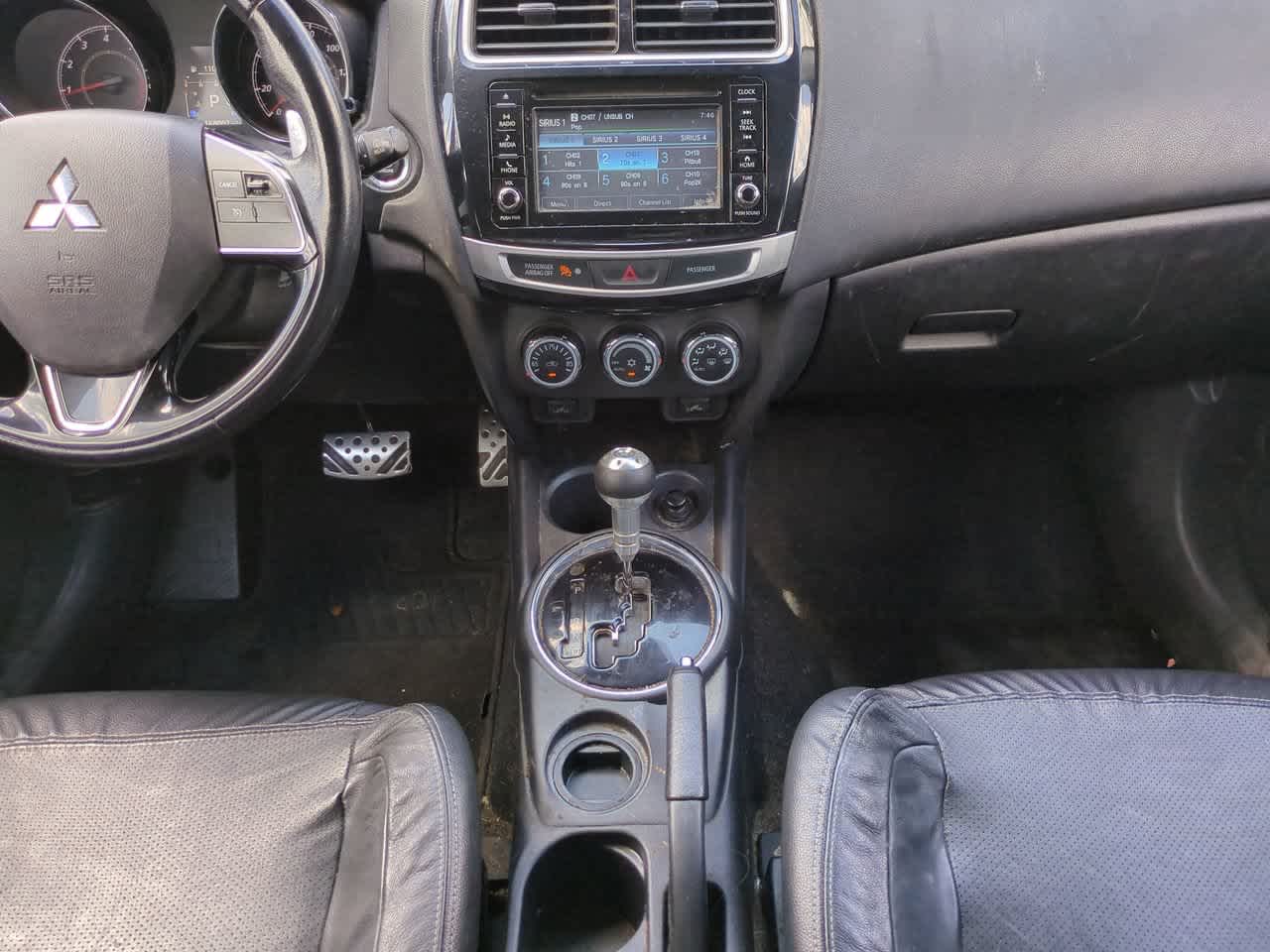 Thumbnail: 2016 Mitsubishi Outlander Sport - 18
