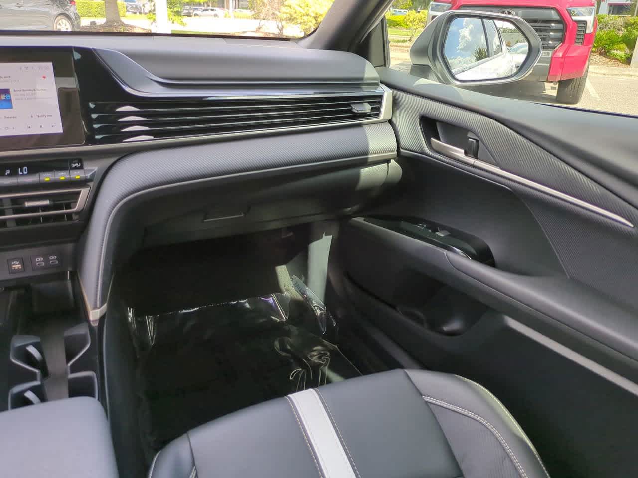 Thumbnail: 2025 Toyota Camry - 16