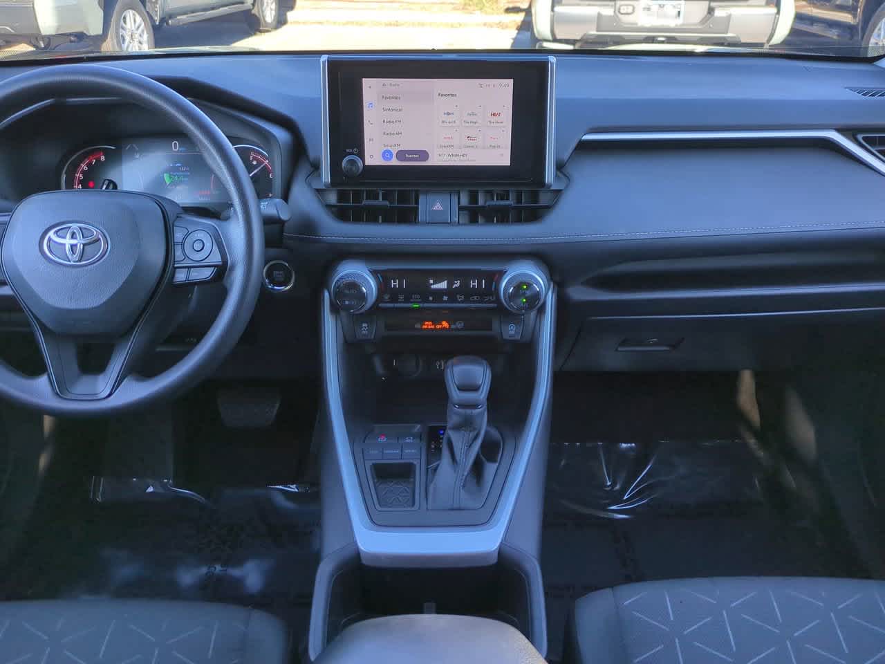 Thumbnail: 2023 Toyota RAV4 - 17