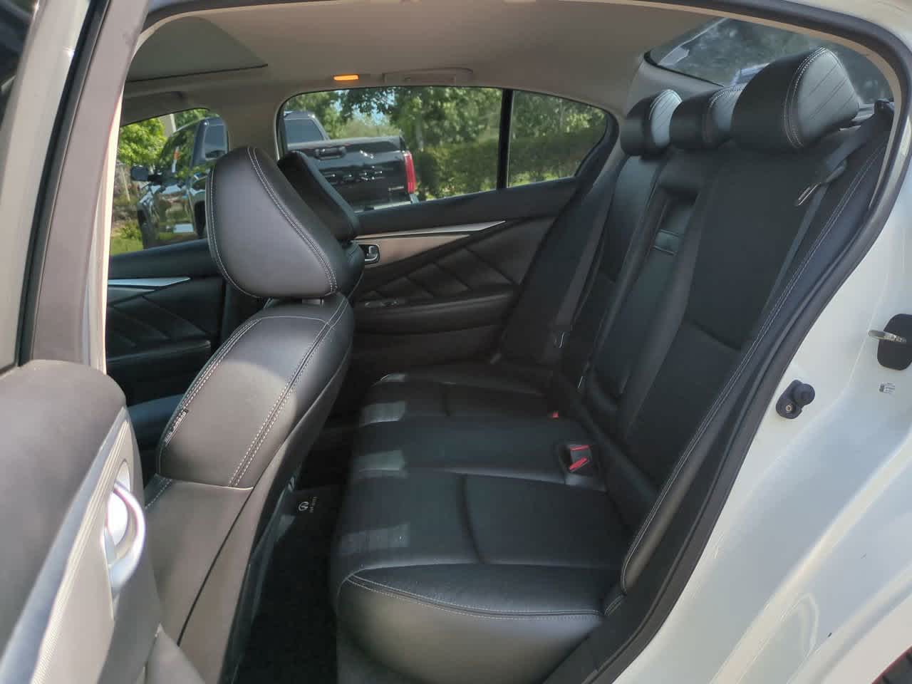 Thumbnail: 2014 INFINITI Q50 - 13