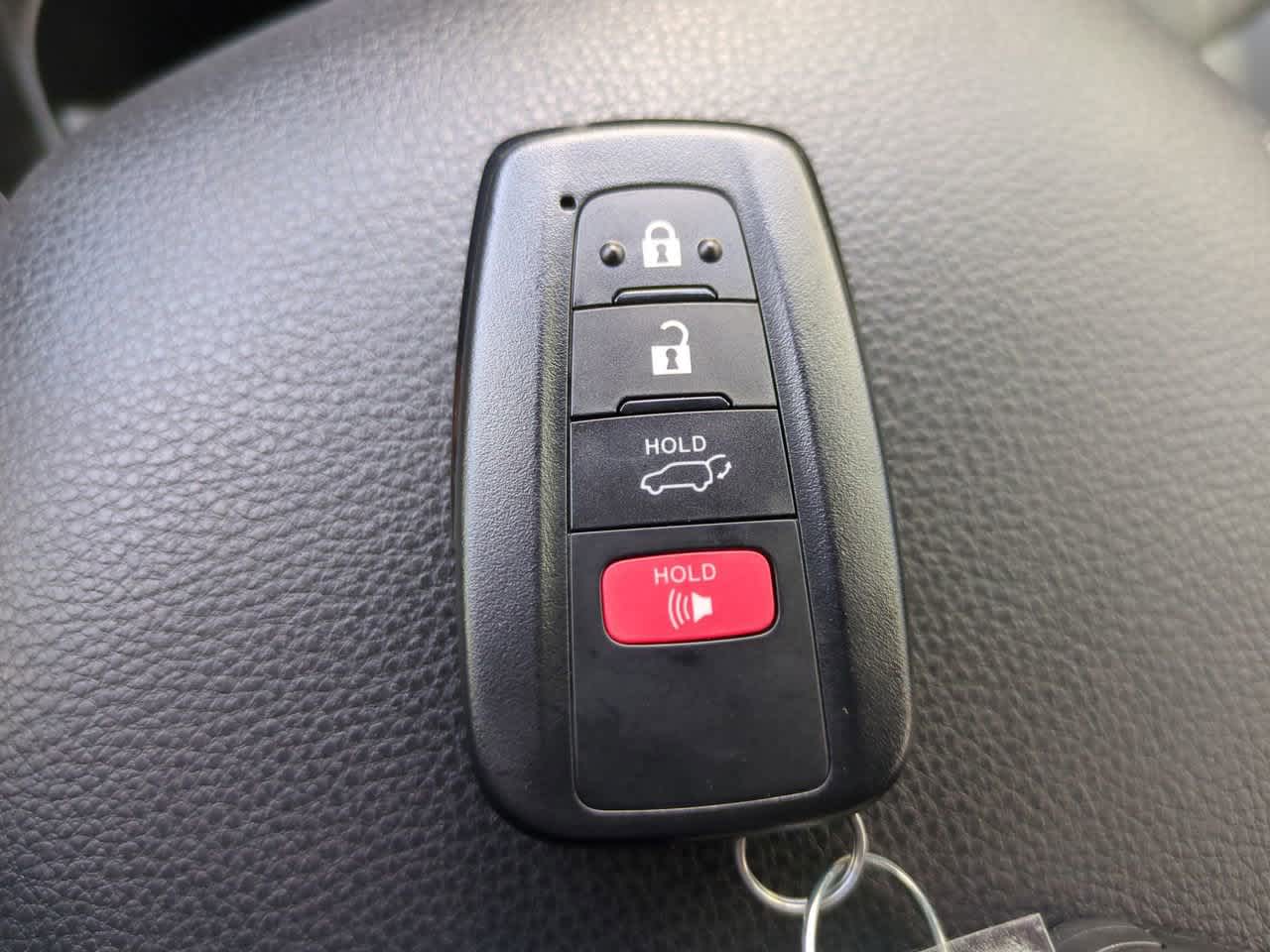 Thumbnail: 2025 Toyota RAV4 - 26