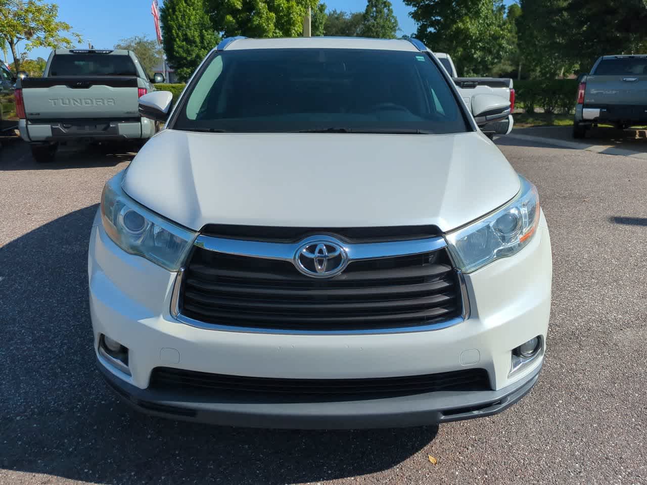 Thumbnail: 2016 Toyota Highlander - 9