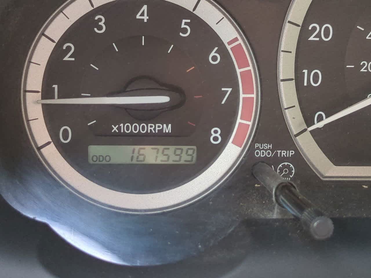 Thumbnail: 2004 Toyota Sienna - 13